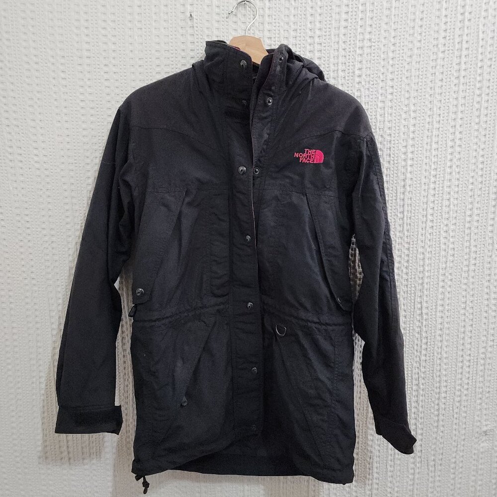 Vintage The North Face Women’s Black Nylon Winter Jacket Size 6 Pink Logo
